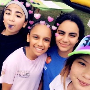 Meet your Posher, Emely